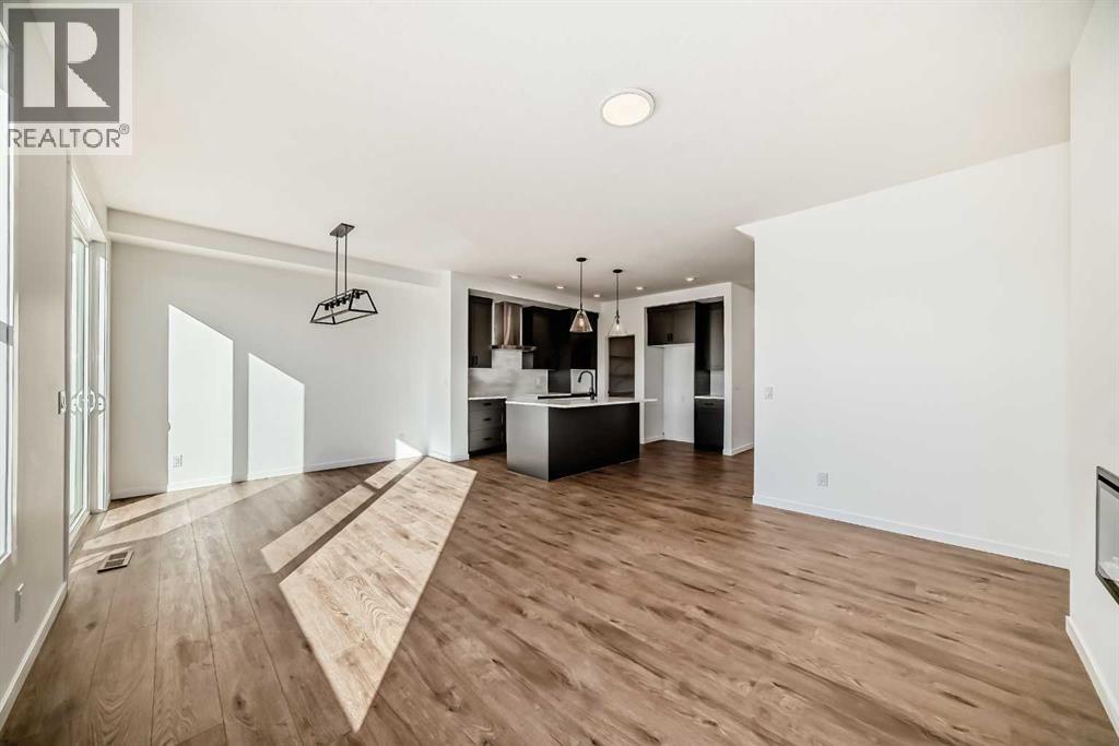 40 Southborough Common, Cochrane, Alberta  T4C 3L9 - Photo 19 - A2265504