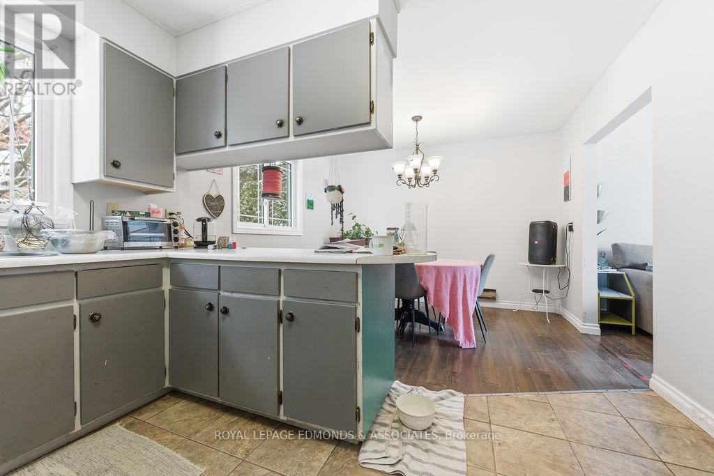 904 Lea Street, Pembroke, Ontario  K8A 6H7 - Photo 11 - X12649470