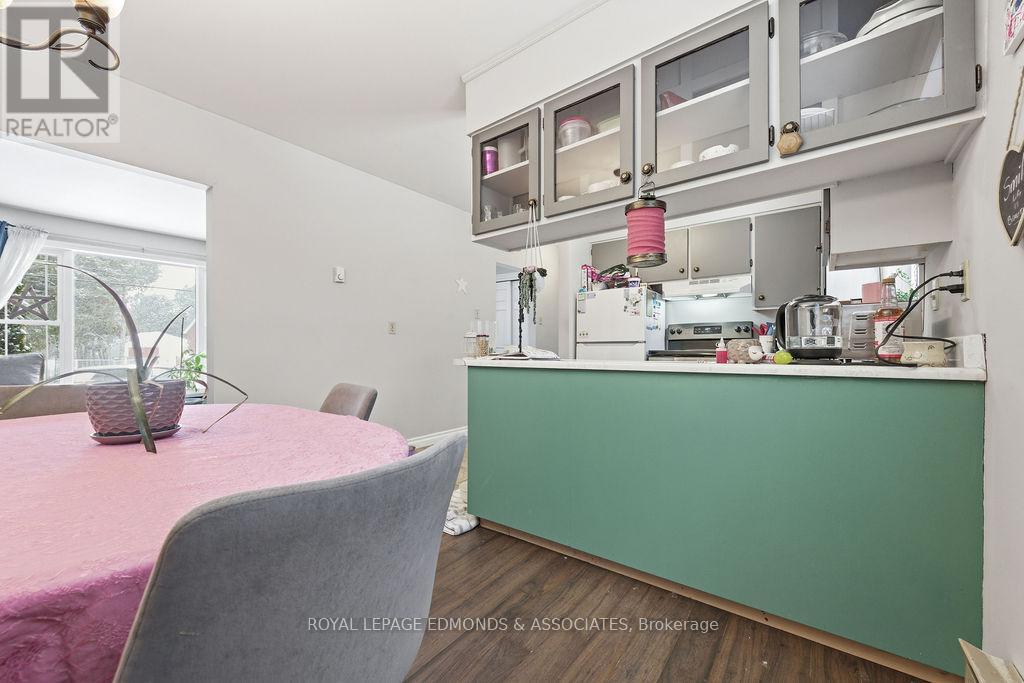 904 Lea Street, Pembroke, Ontario  K8A 6H7 - Photo 15 - X12649470