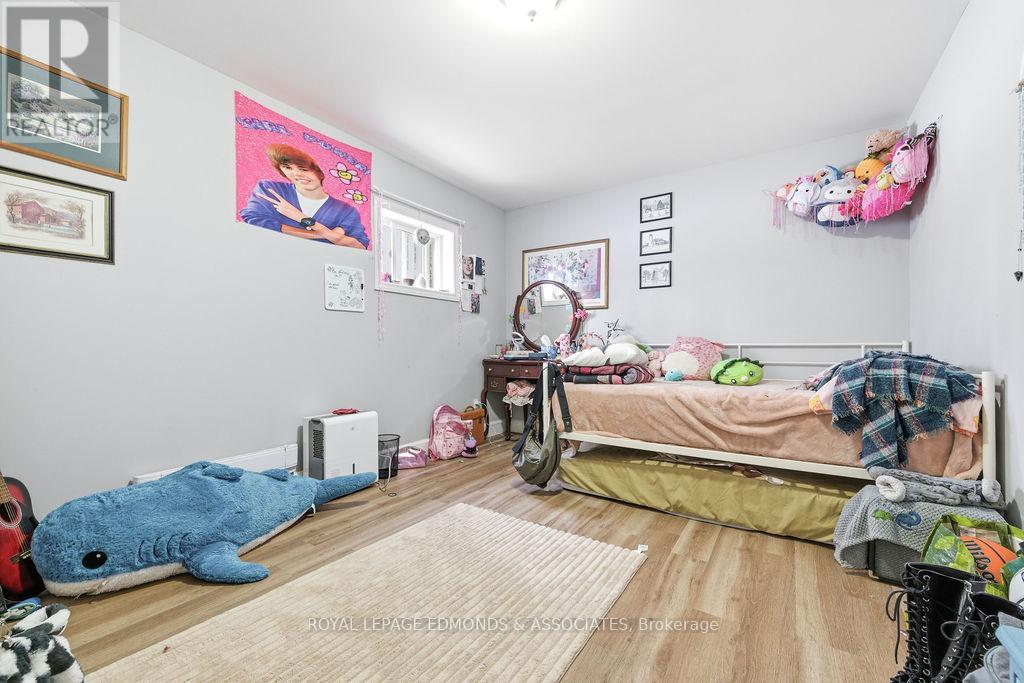 904 Lea Street, Pembroke, Ontario  K8A 6H7 - Photo 25 - X12649470