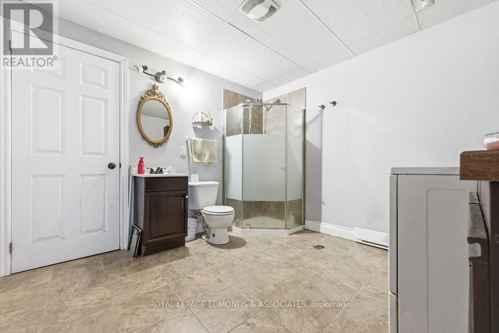 904 Lea Street, Pembroke, Ontario  K8A 6H7 - Photo 28 - X12649470