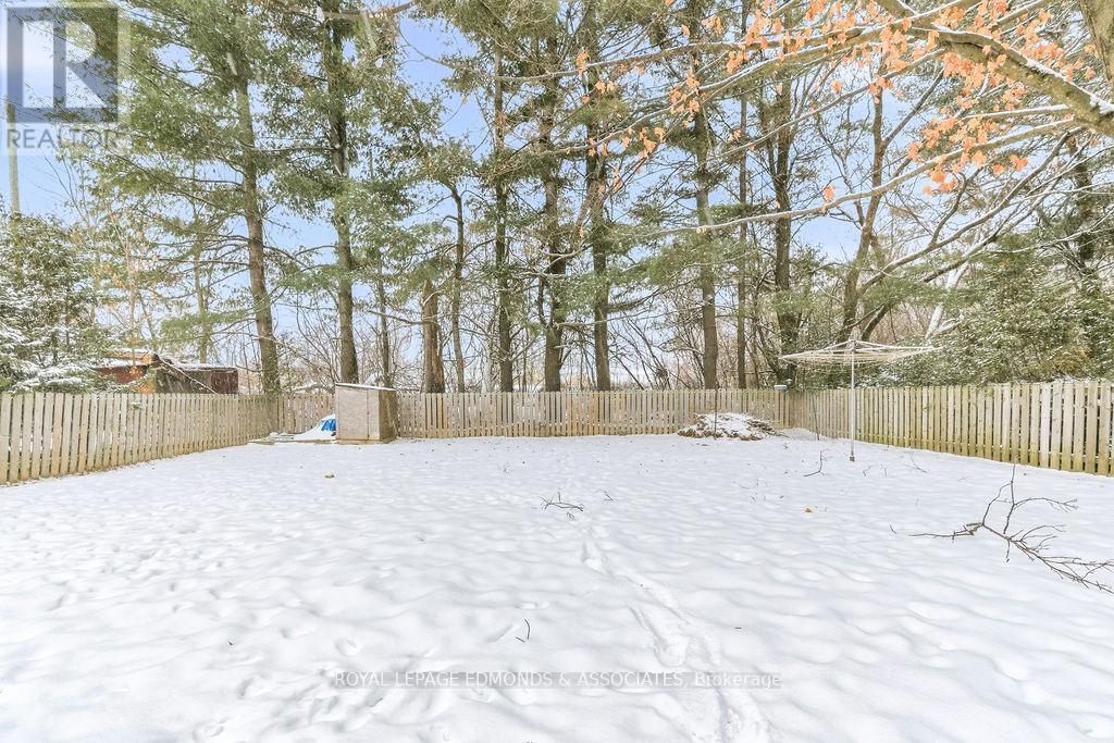 904 Lea Street, Pembroke, Ontario  K8A 6H7 - Photo 32 - X12649470