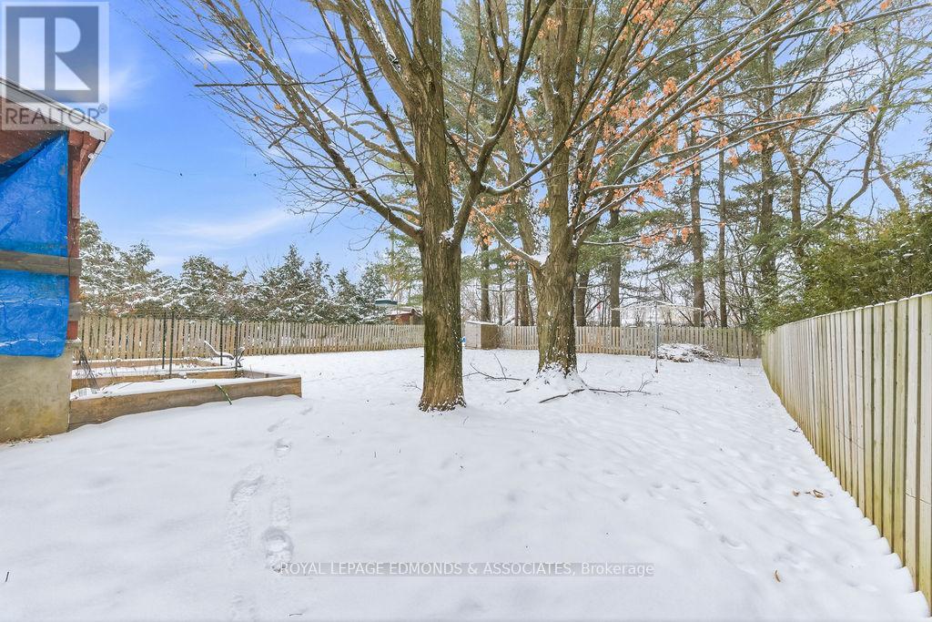 904 Lea Street, Pembroke, Ontario  K8A 6H7 - Photo 34 - X12649470