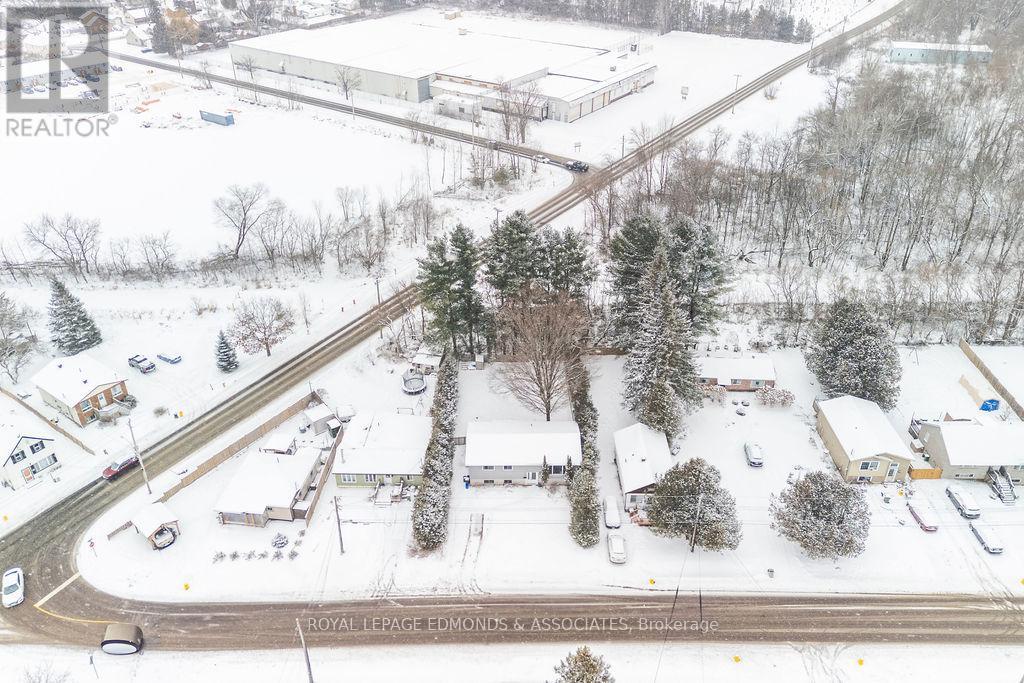 904 Lea Street, Pembroke, Ontario  K8A 6H7 - Photo 40 - X12649470