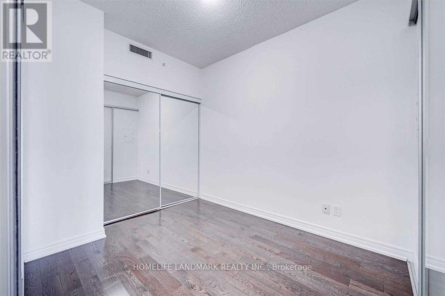 304 - 23 Glebe Road W, Toronto, Ontario  M5P 0A1 - Photo 10 - C12649460