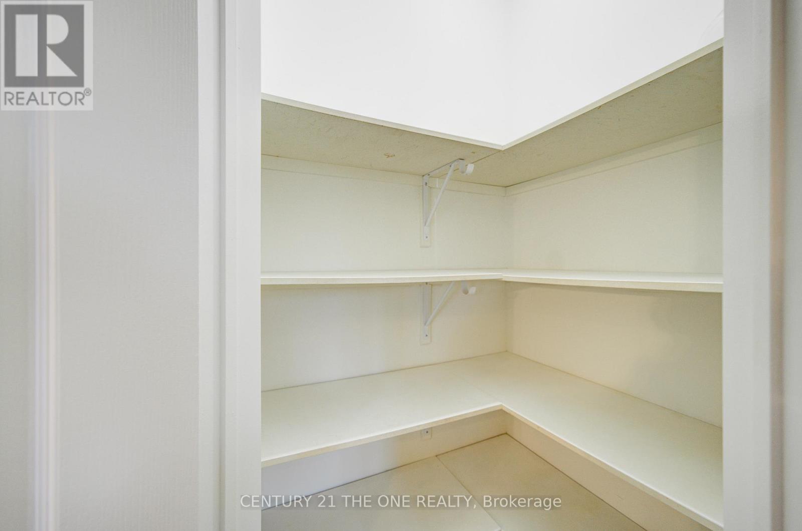 19 Corridale Avenue, Whitby, Ontario  L1M 2E8 - Photo 14 - E12648252