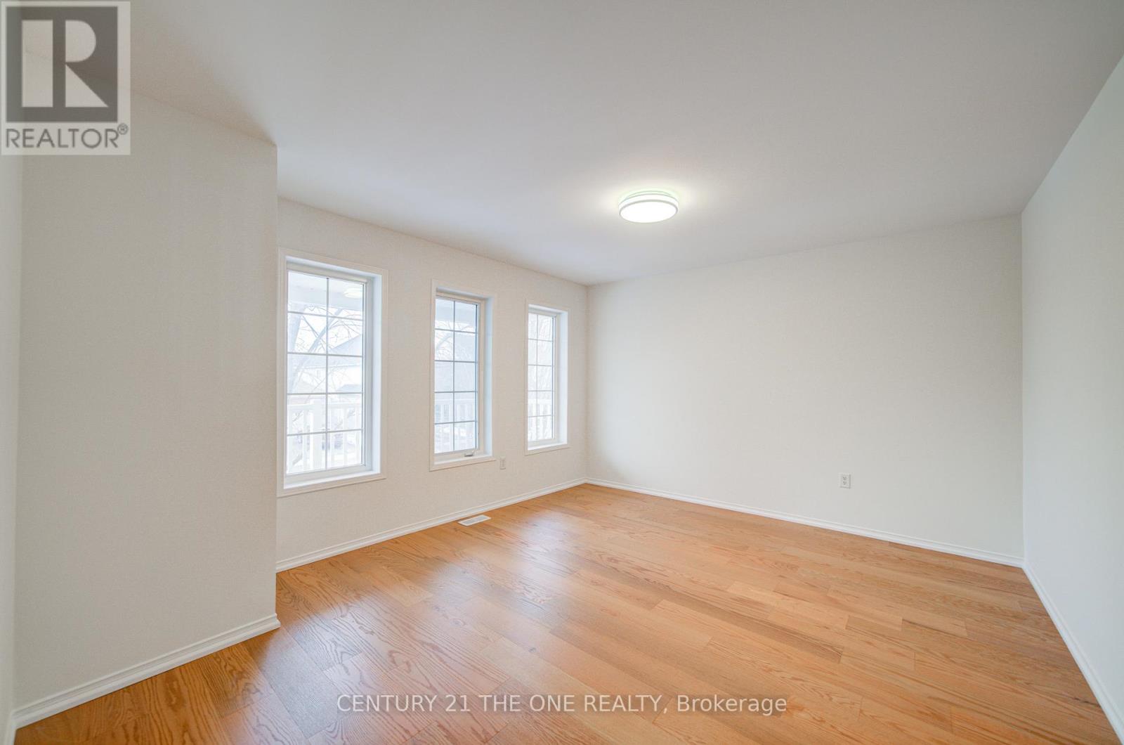 19 Corridale Avenue, Whitby, Ontario  L1M 2E8 - Photo 35 - E12648252