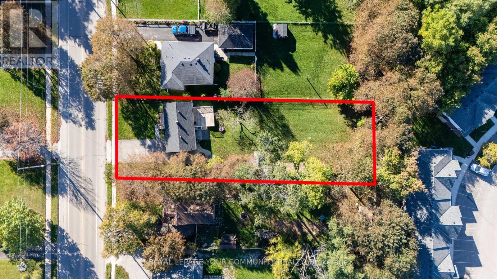 210 Cox Mill Road, Barrie, Ontario  L4N 4G5 - Photo 9 - S12649478