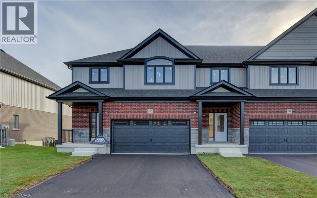 237 Applewood Street, Plattsville, Ontario  N0J 1S0 - Photo 2 - 40790114