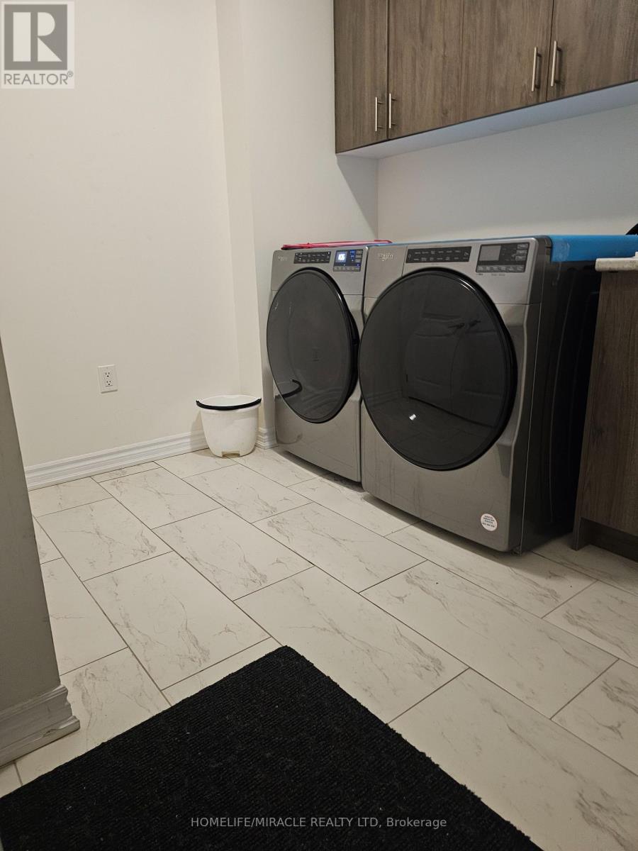 93 Camino Real Drive, Caledon, Ontario  L7C 4M1 - Photo 5 - W12647216