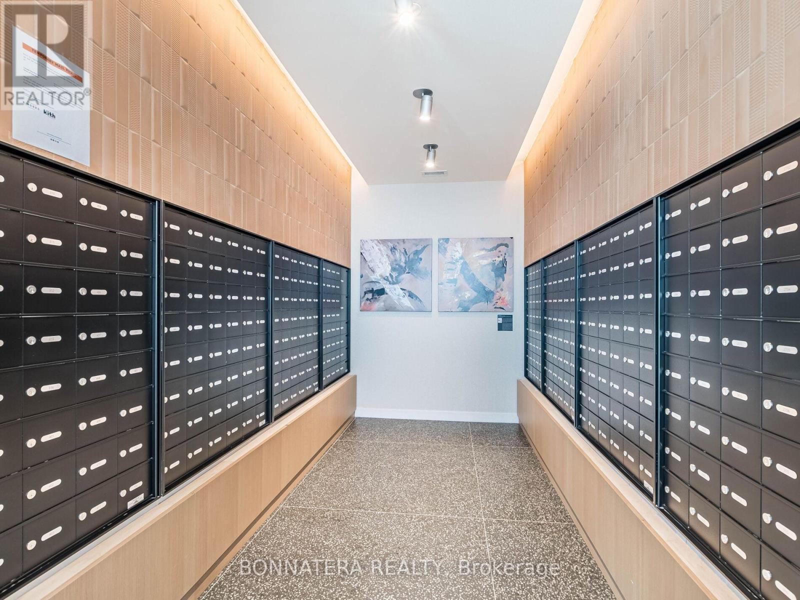 1002 - 2495 Eglinton Avenue W, Mississauga, Ontario  L5M 2T2 - Photo 12 - W12649454