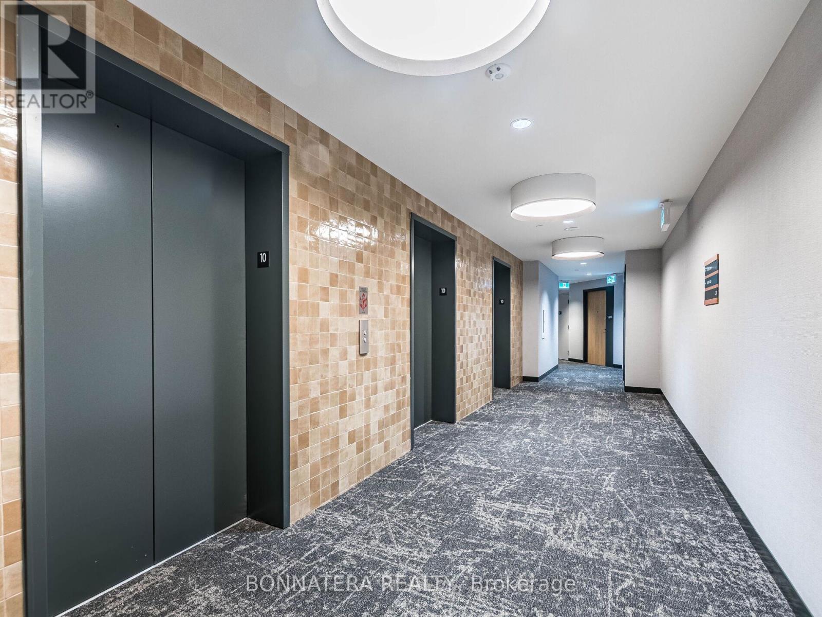 1002 - 2495 Eglinton Avenue W, Mississauga, Ontario  L5M 2T2 - Photo 15 - W12649454