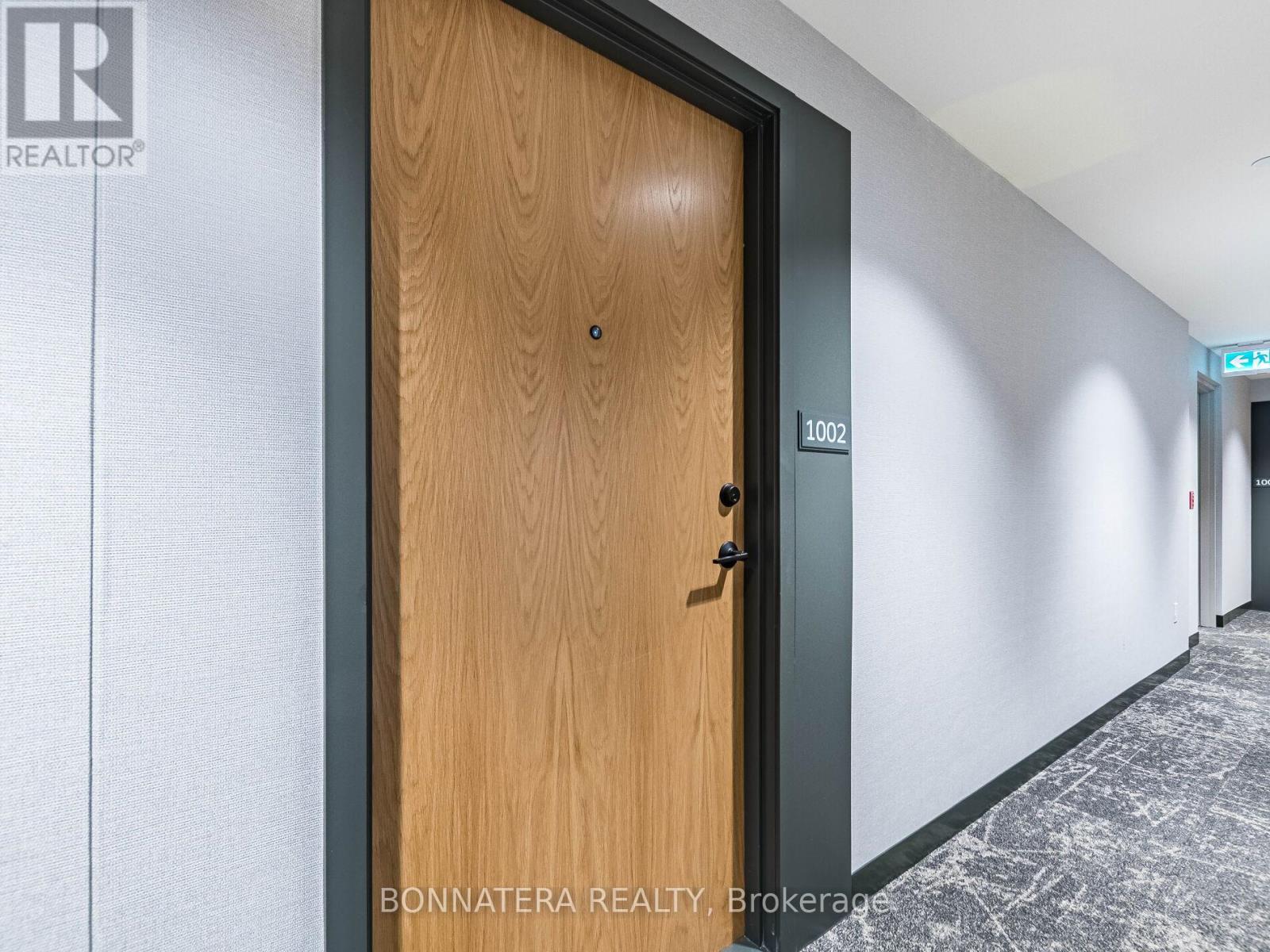 1002 - 2495 Eglinton Avenue W, Mississauga, Ontario  L5M 2T2 - Photo 16 - W12649454