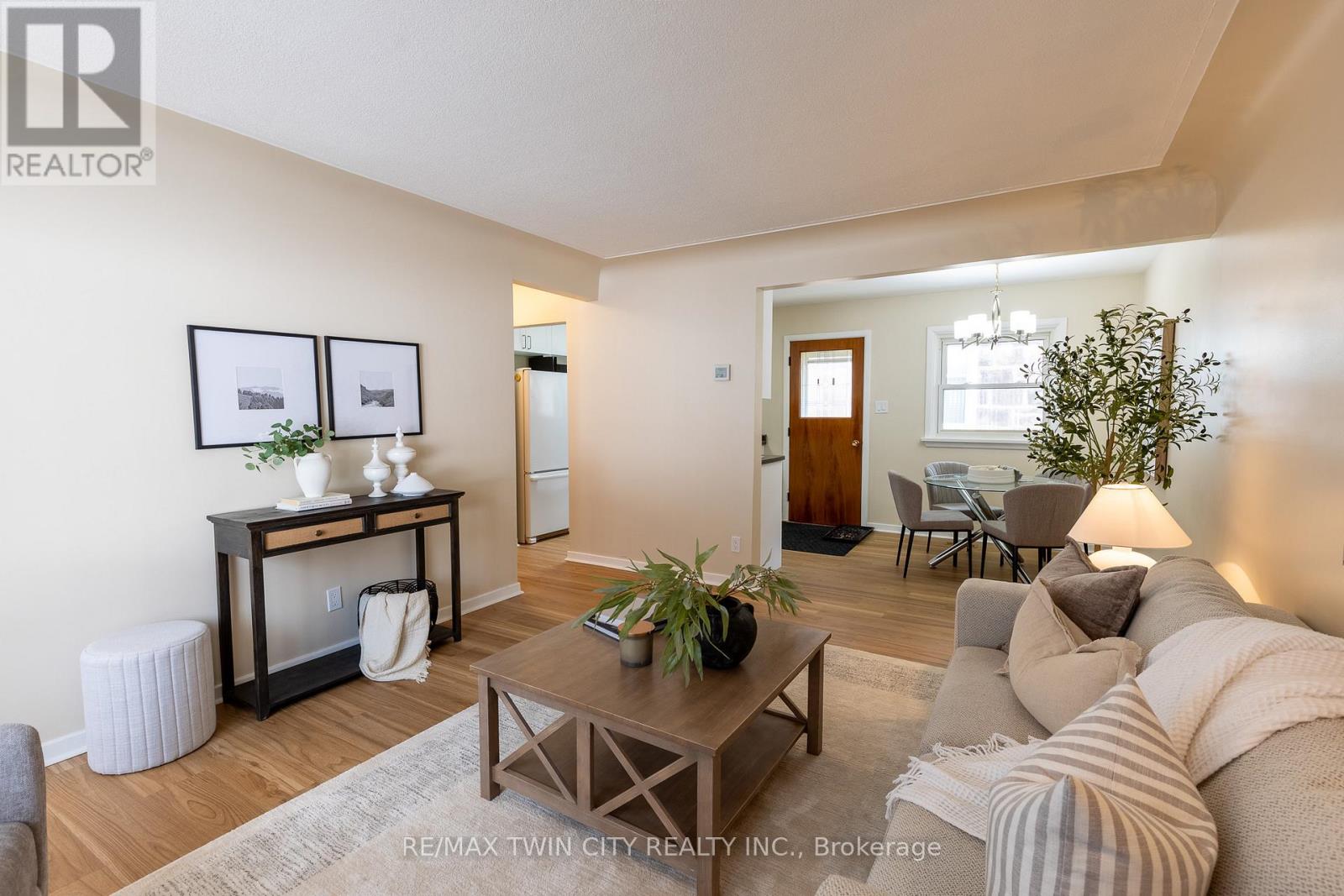 5 Mckenzie Street, Cambridge, Ontario  N1R 4C9 - Photo 6 - X12649458