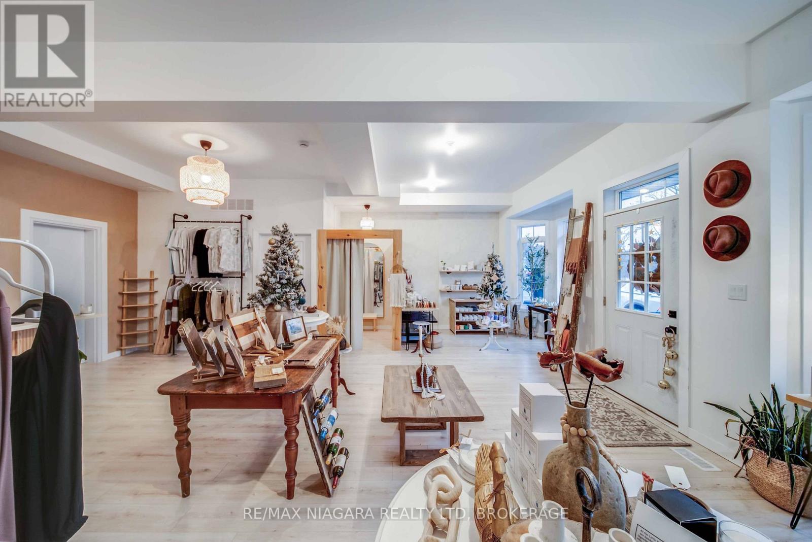 Main - 3757 Main Street, Lincoln, Ontario  L0R 1S0 - Photo 17 - X12649526