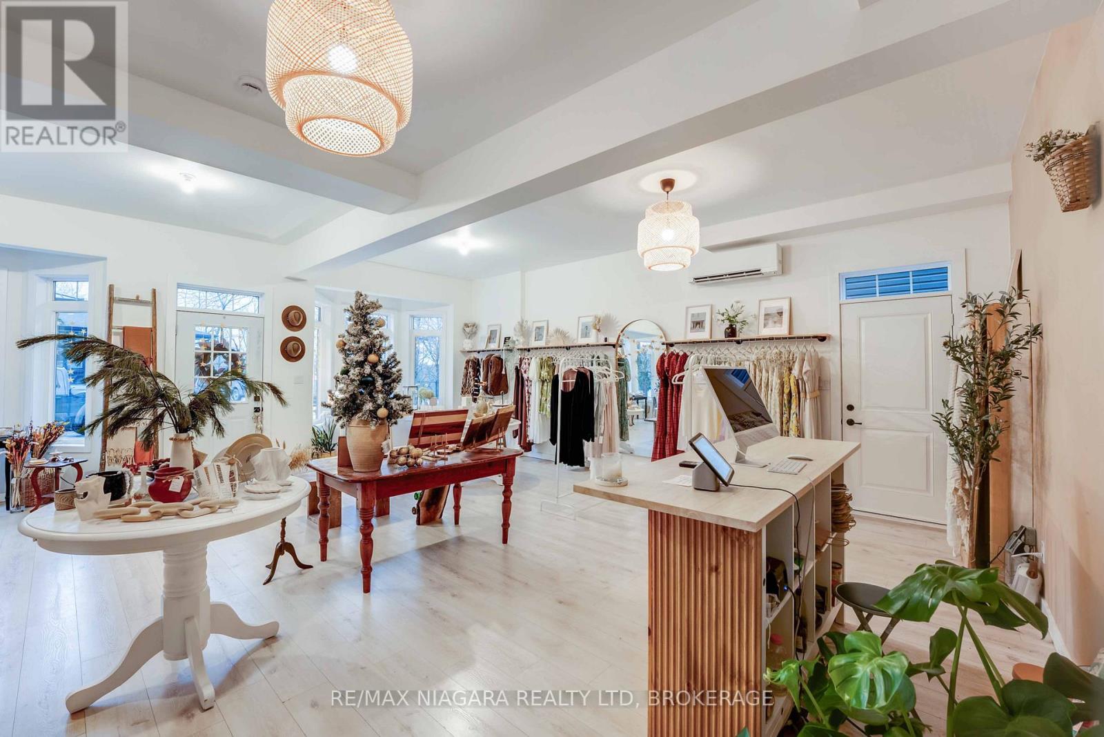 Main - 3757 Main Street, Lincoln, Ontario  L0R 1S0 - Photo 7 - X12649526