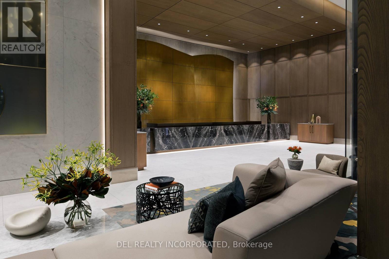 214 - 30 Inn On The Park Drive, Toronto, Ontario  M3C 0P7 - Photo 4 - C12649504