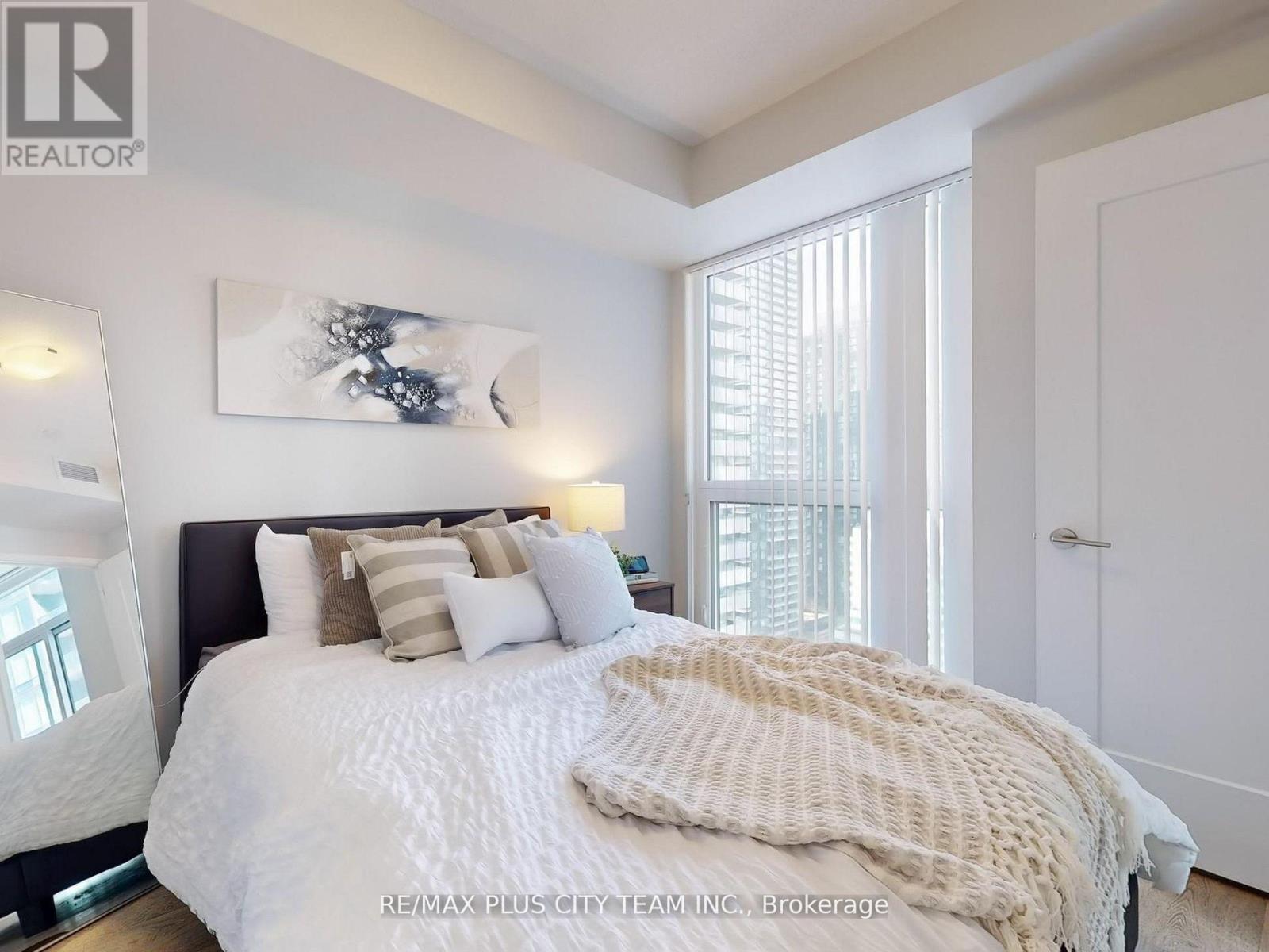 2405 - 99 John Street, Toronto, Ontario  M5V 0S6 - Photo 13 - C12649536