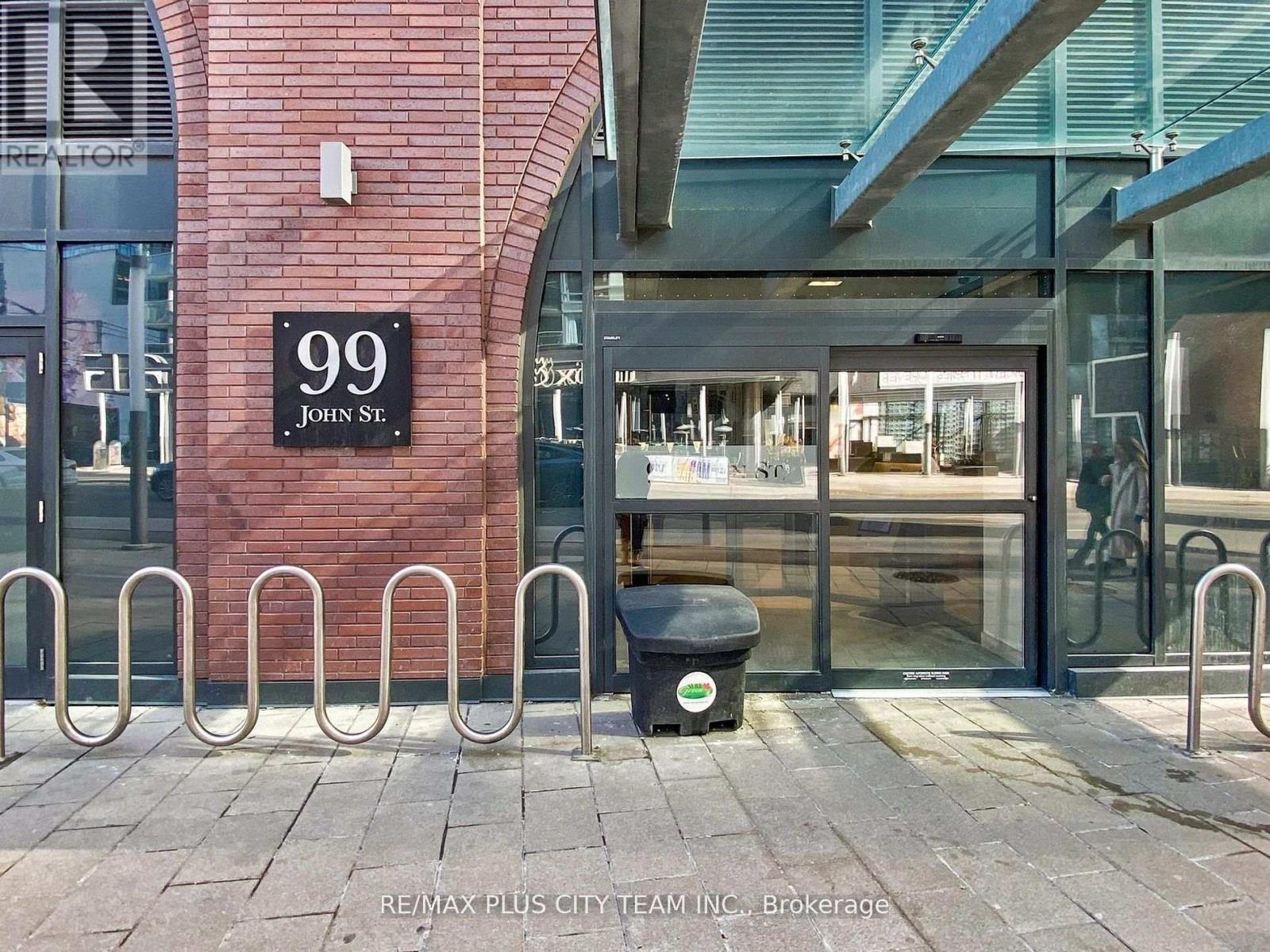 2405 - 99 John Street, Toronto, Ontario  M5V 0S6 - Photo 3 - C12649536