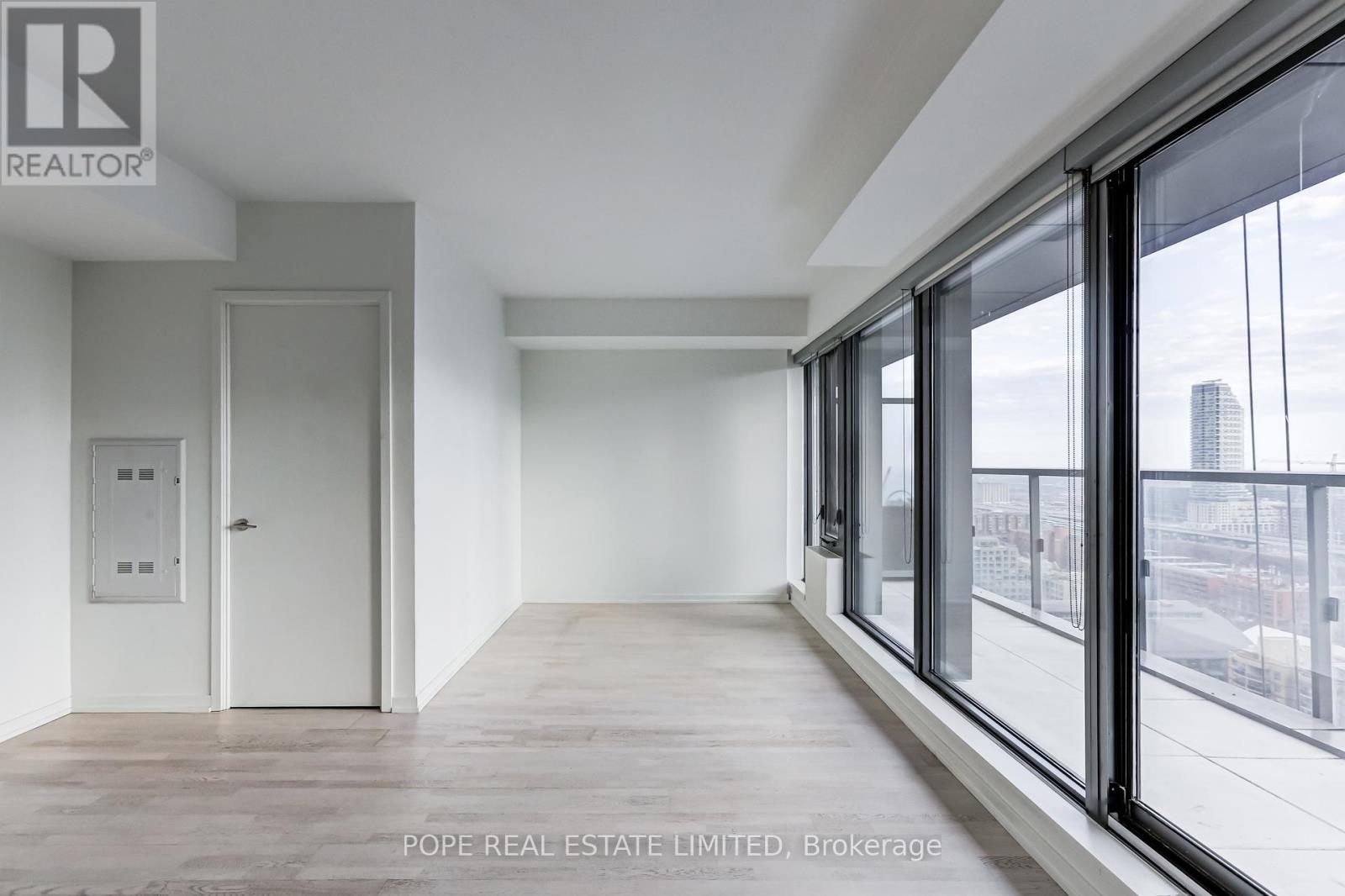 2204 - 60 Colborne Street, Toronto, Ontario  M5E 1E3 - Photo 10 - C12649542