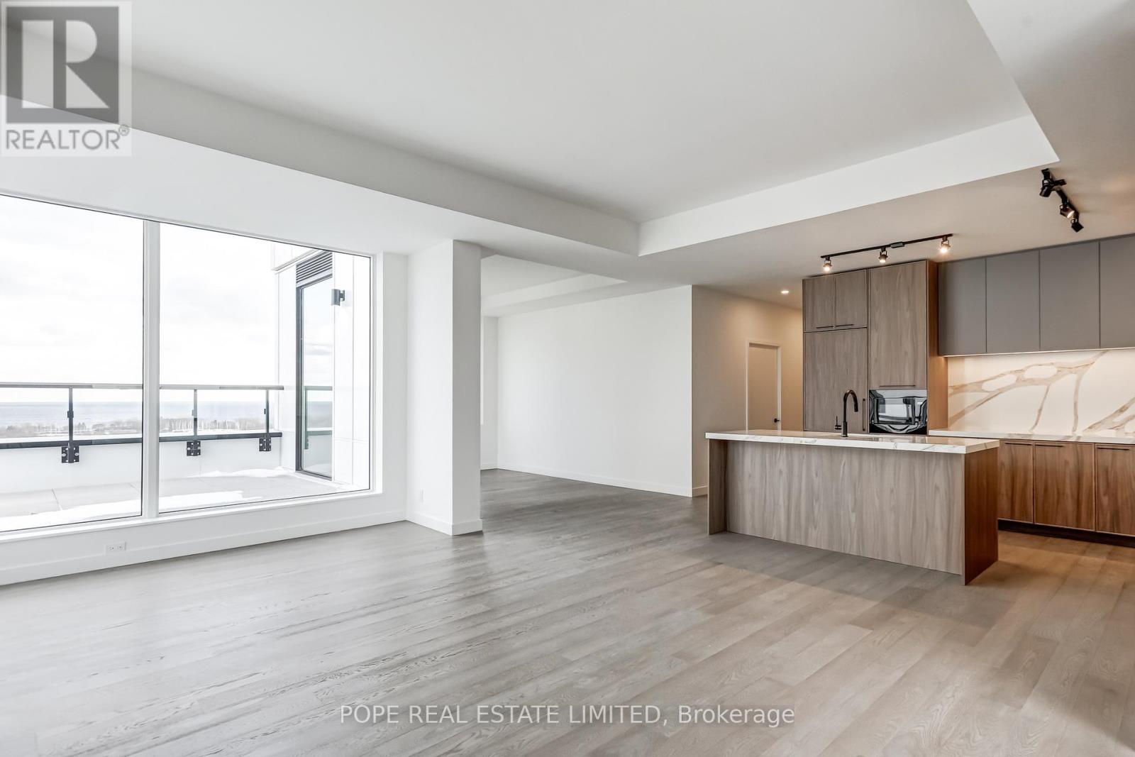 1601 - 1050 Eastern Avenue, Toronto, Ontario  M4L 0B7 - Photo 19 - E12649506