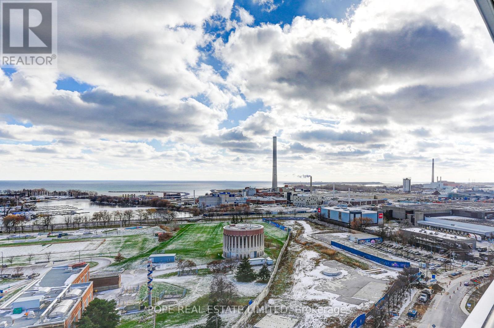 1601 - 1050 Eastern Avenue, Toronto, Ontario  M4L 0B7 - Photo 32 - E12649506