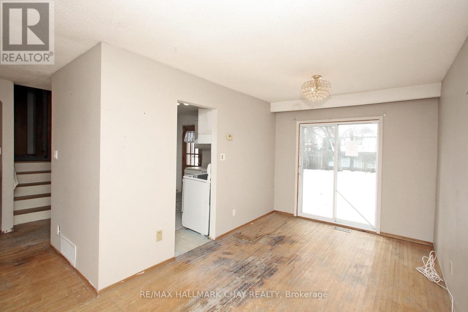 139 Church Street, Orangeville, Ontario  L9W 1P3 - Photo 10 - W12649496