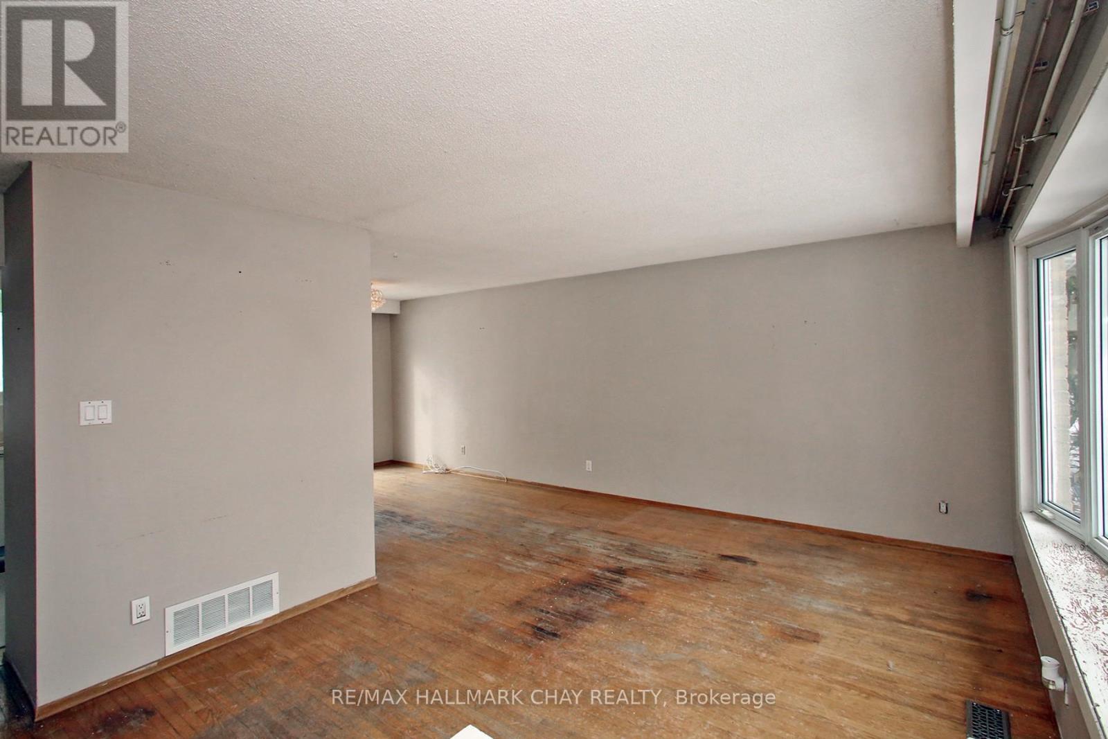 139 Church Street, Orangeville, Ontario  L9W 1P3 - Photo 18 - W12649496