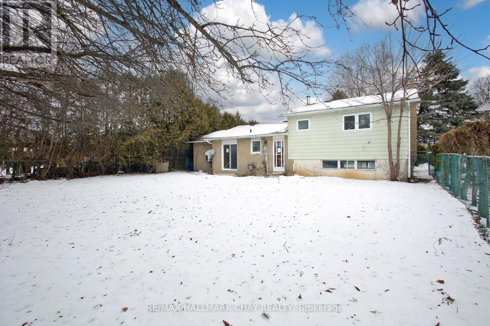 139 Church Street, Orangeville, Ontario  L9W 1P3 - Photo 3 - W12649496