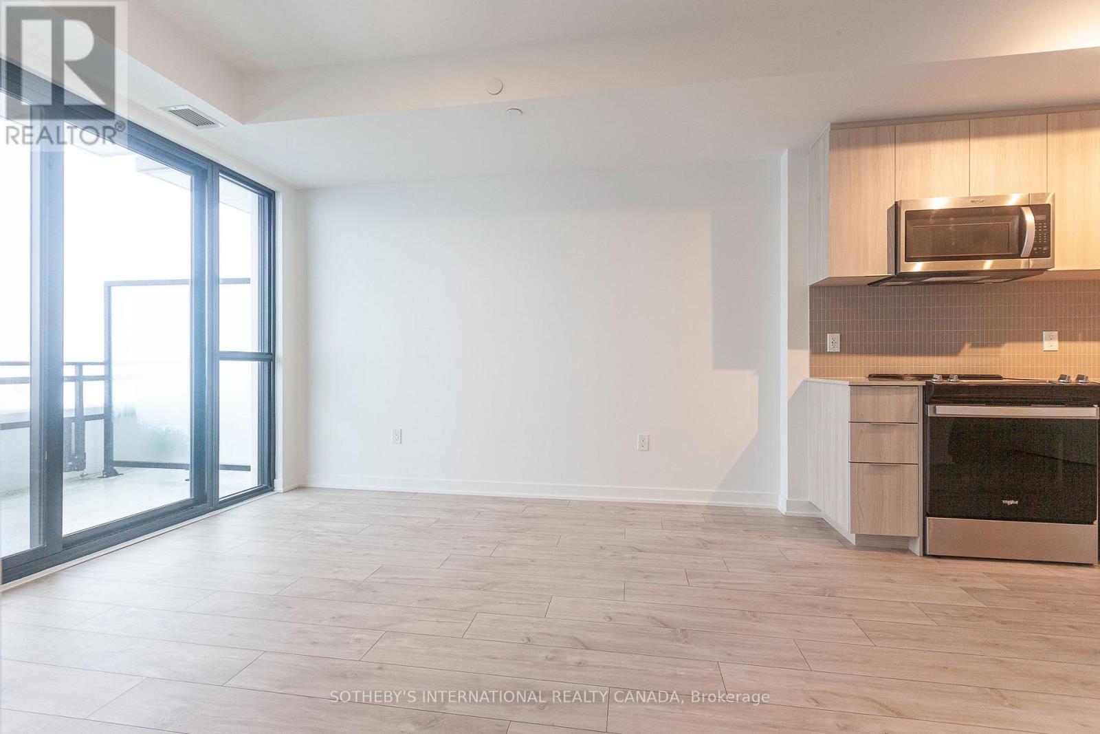 413 - 720 Whitlock Avenue, Milton, Ontario  L9E 2B5 - Photo 13 - W12649508