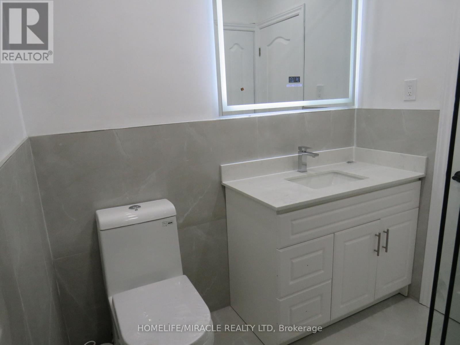 18 Rubydale Gardens, Toronto, Ontario  M9L 1B9 - Photo 23 - W12649512