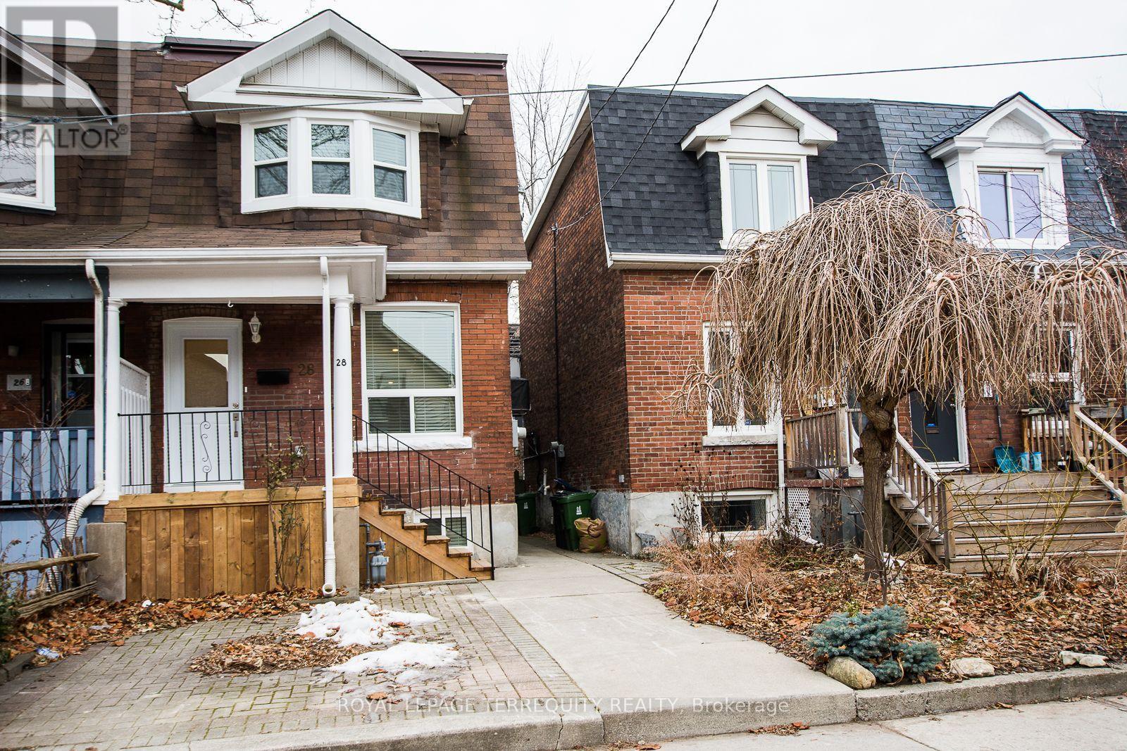 28 Bartlett Avenue, Toronto, Ontario  M6H 3E6 - Photo 2 - W12649522