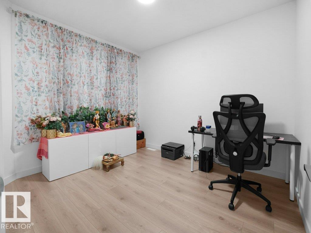 7020 177 Av Nw, Edmonton, Alberta  T5Z 0W8 - Photo 9 - E4468596