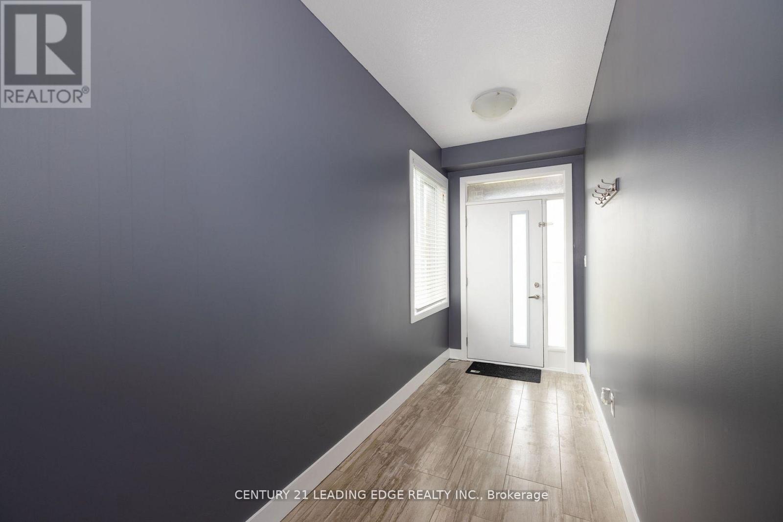 2080 Meadowgate Boulevard N, London South, Ontario  N6M 1K1 - Photo 5 - X12649540