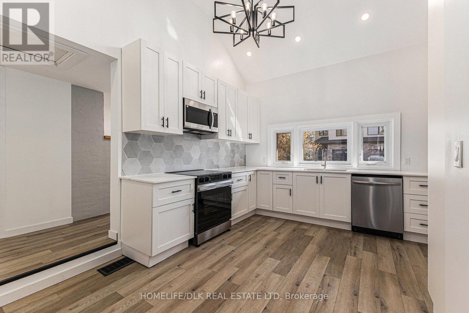 203 Adelaide Street, Mississippi Mills, Ontario  K0A 1A0 - Photo 10 - X12602000