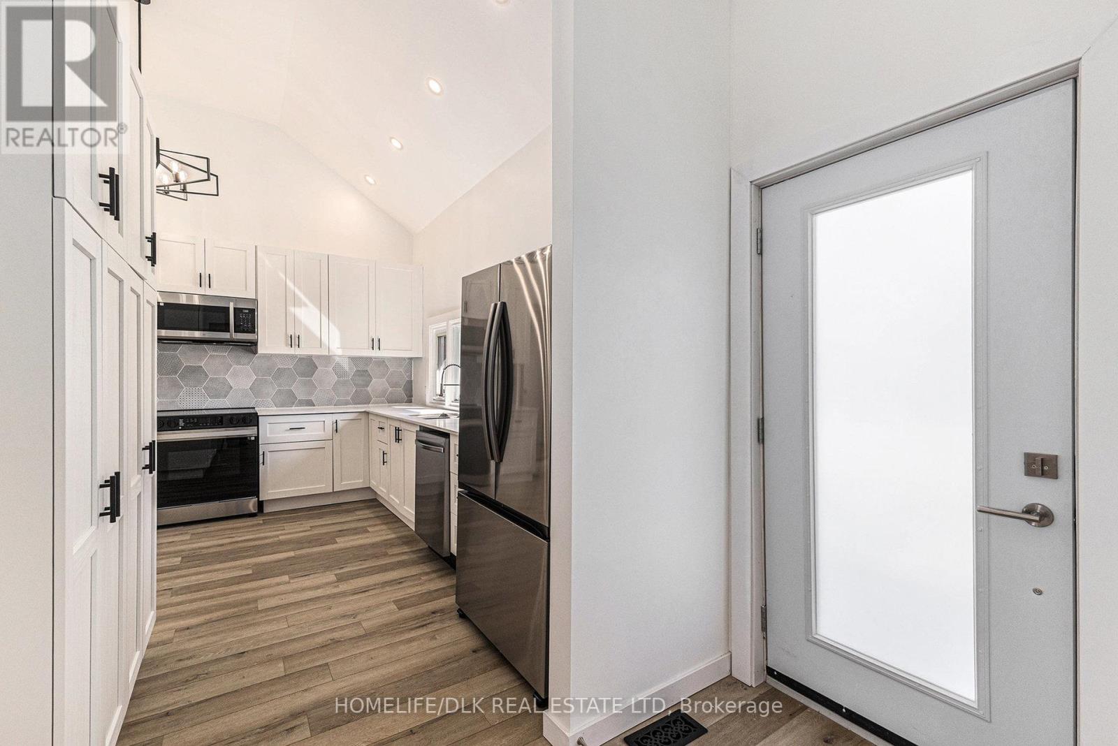 203 Adelaide Street, Mississippi Mills, Ontario  K0A 1A0 - Photo 5 - X12602000