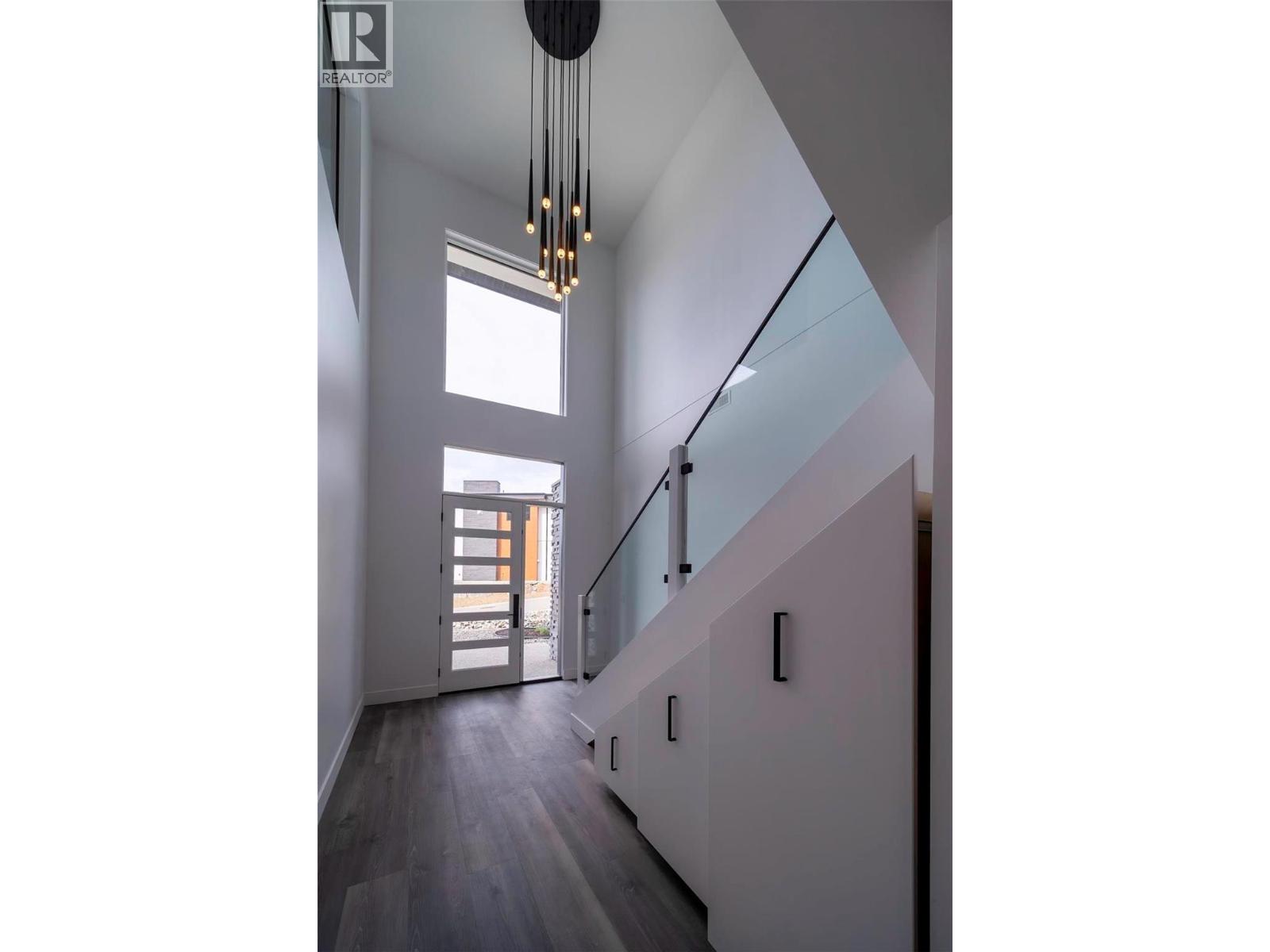 9723 Centrestone Drive, Lake Country, British Columbia  V4V 0A5 - Photo 5 - 10371531