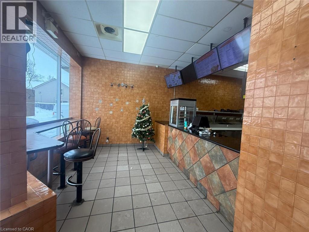 7 Anne Street Unit# 8, Barrie, Ontario  L4N 2C4 - Photo 2 - 40794995