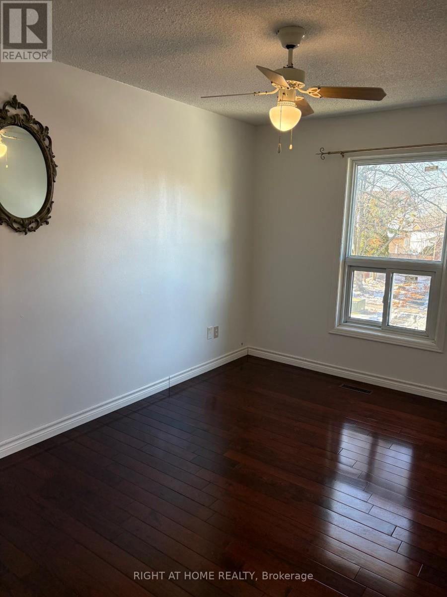 33 Innisbrook Crescent, Markham, Ontario  L3T 5A9 - Photo 24 - N12649560