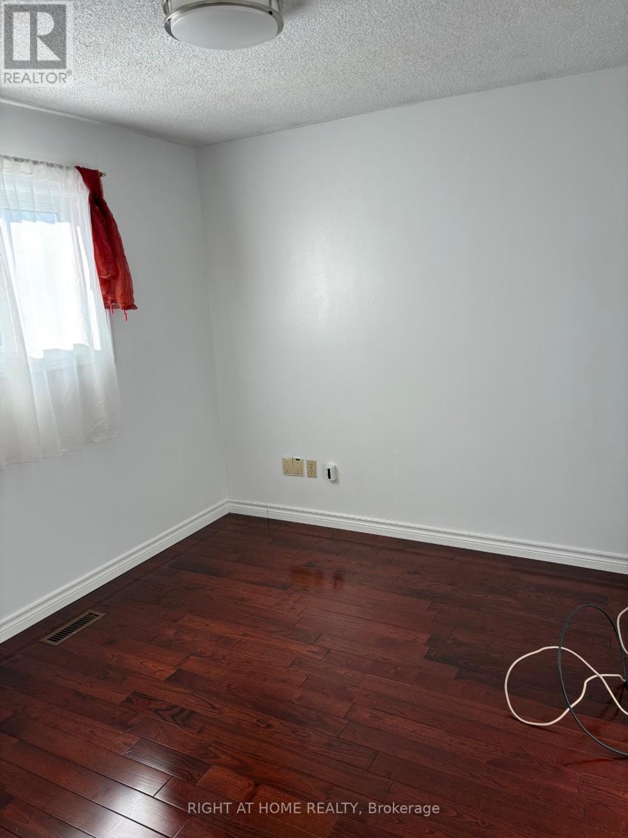 33 Innisbrook Crescent, Markham, Ontario  L3T 5A9 - Photo 27 - N12649560