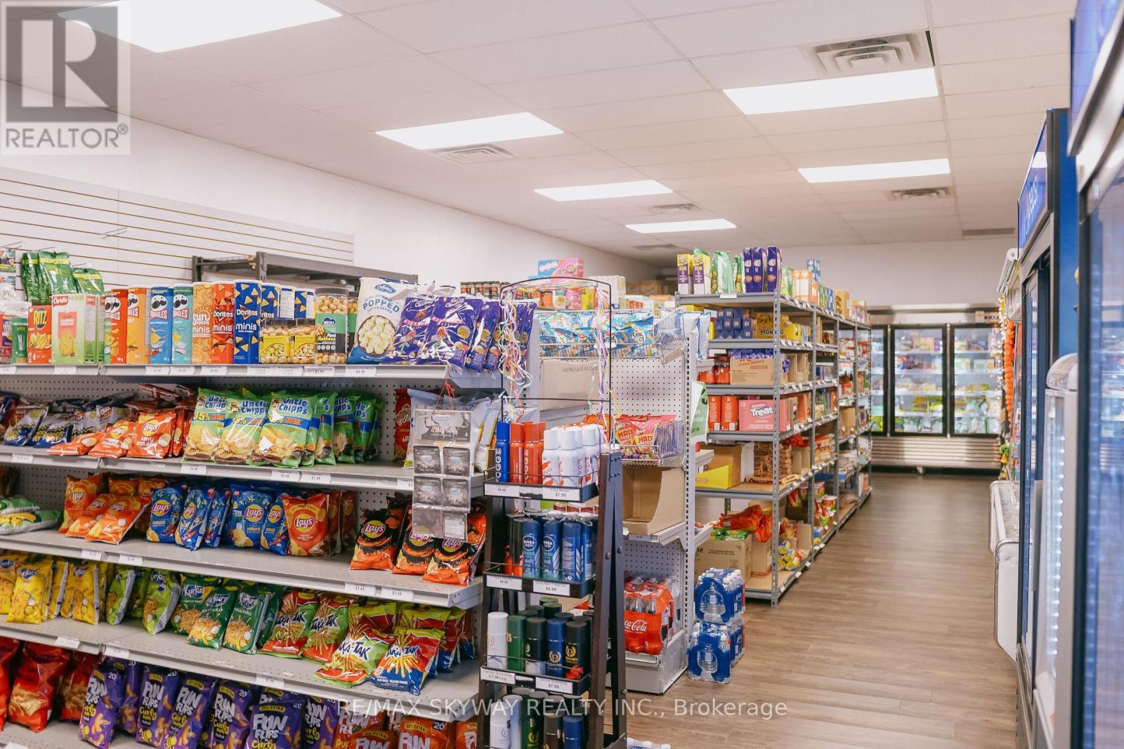 Unknown Address, ,    - Photo 2 - S12649564