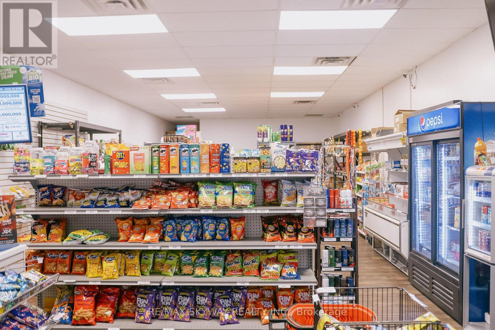 Unknown Address, ,    - Photo 5 - S12649564