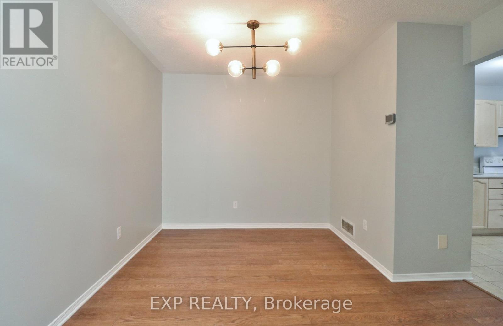 2127 Lauzon Street, Ottawa, Ontario  K4A 3K7 - Photo 11 - X12554630