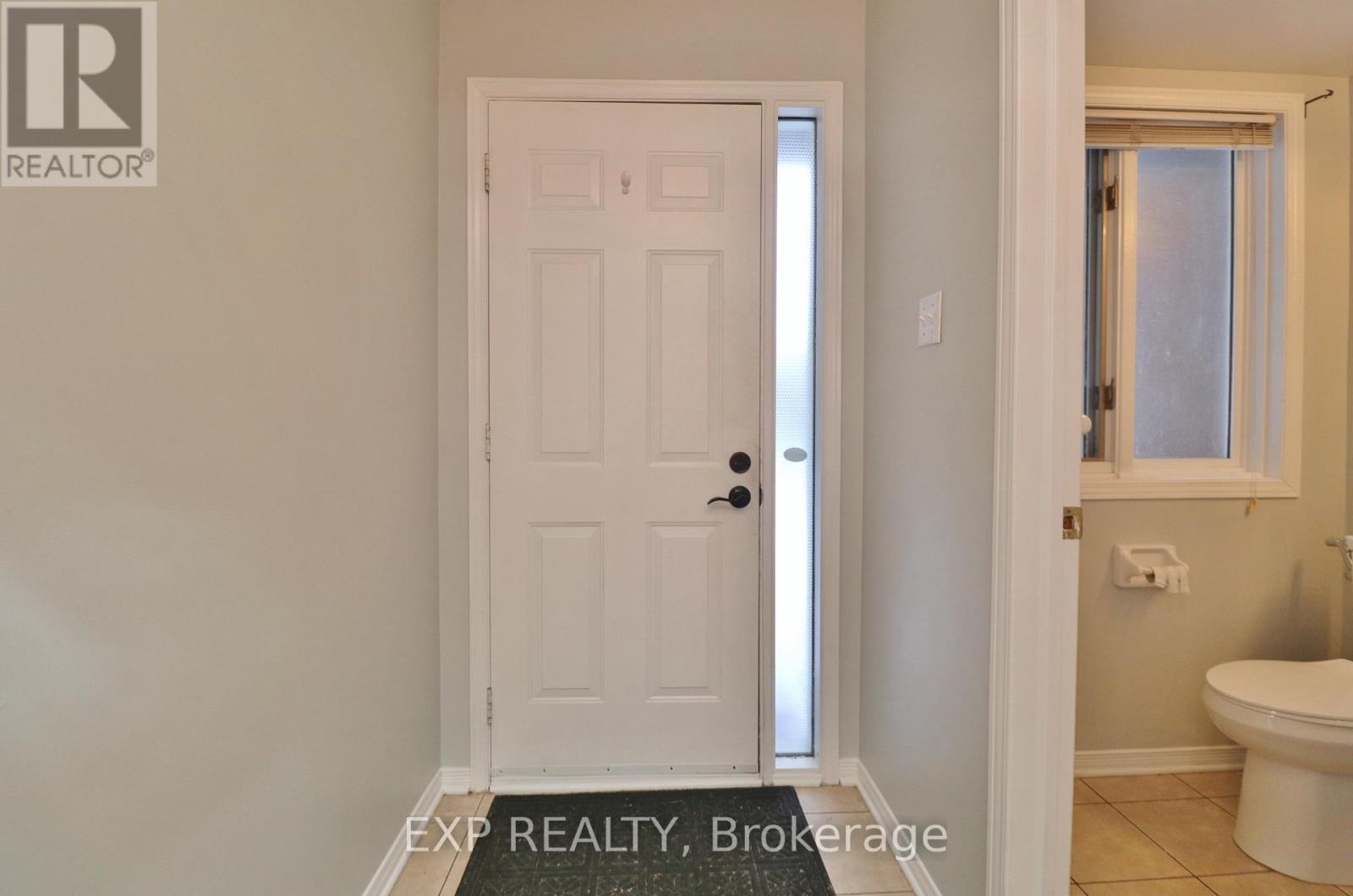 2127 Lauzon Street, Ottawa, Ontario  K4A 3K7 - Photo 2 - X12554630