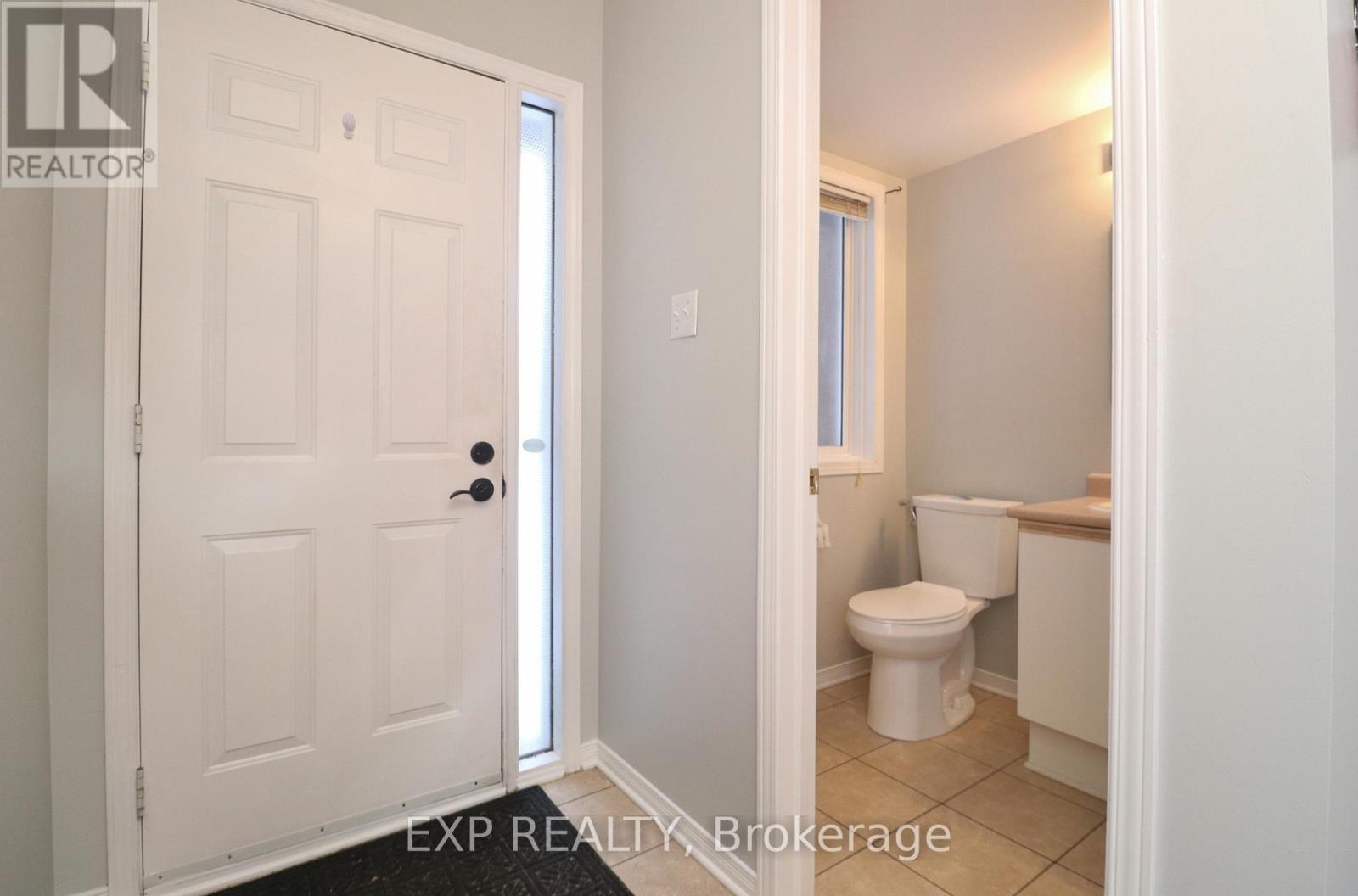 2127 Lauzon Street, Ottawa, Ontario  K4A 3K7 - Photo 3 - X12554630