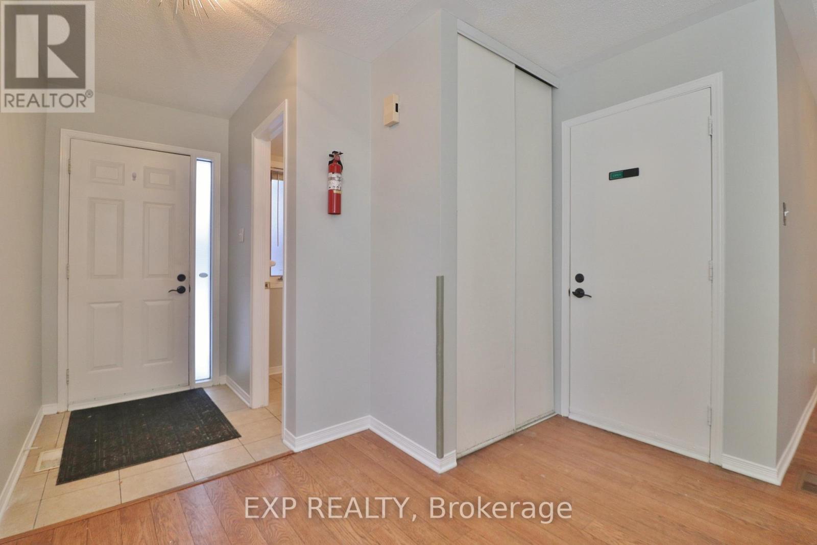 2127 Lauzon Street, Ottawa, Ontario  K4A 3K7 - Photo 6 - X12554630