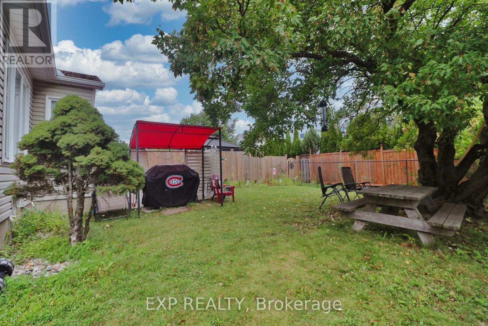 2127 Lauzon Street, Ottawa, Ontario  K4A 3K7 - Photo 48 - X12554630