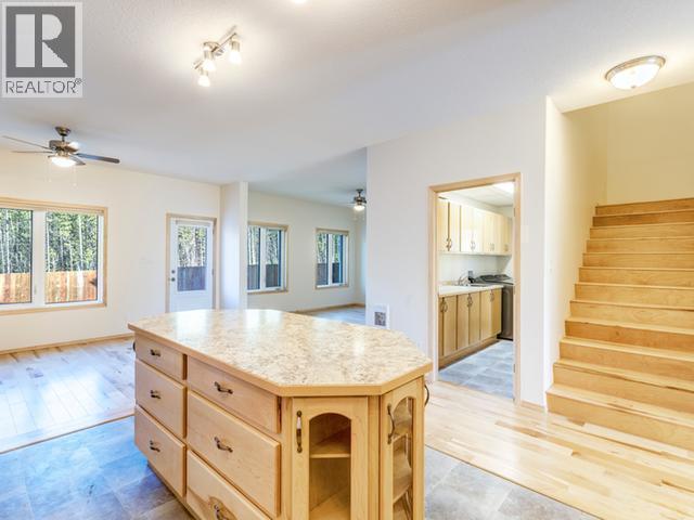 24 Flora Avenue, Whitehorse, Yukon  Y1A 5T5 - Photo 13 - 16826