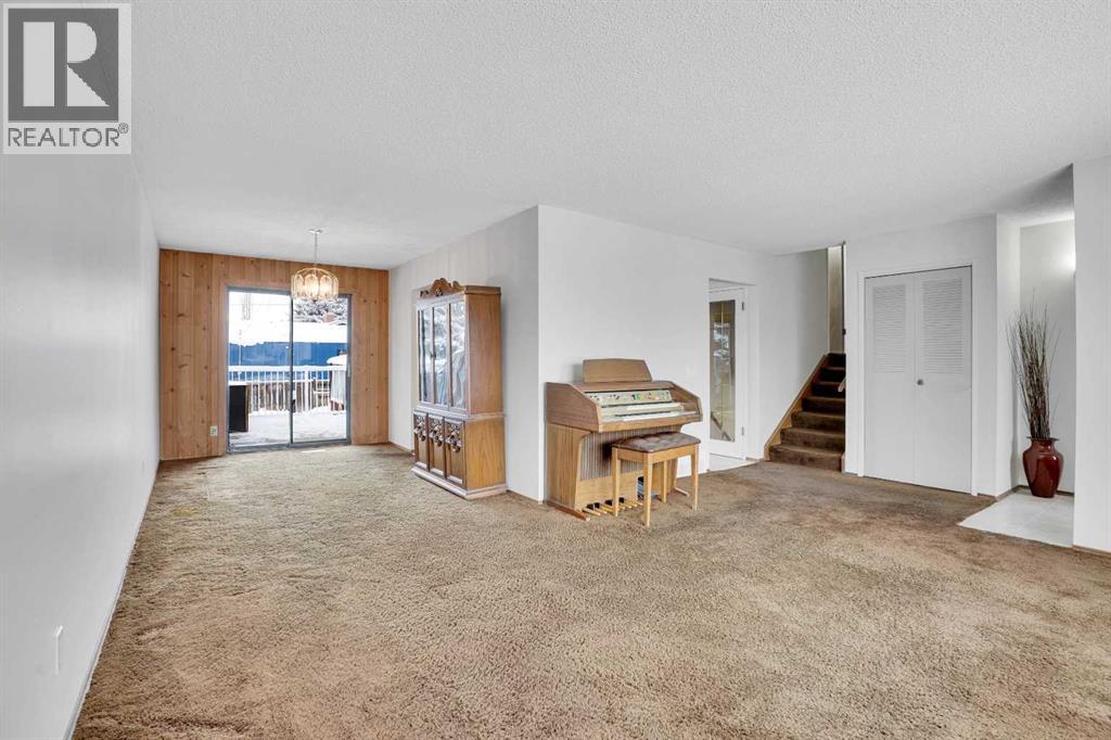 107 Silver Brook Drive Nw, Calgary, Alberta T3B 3H6 - Photo 19 - A2274311