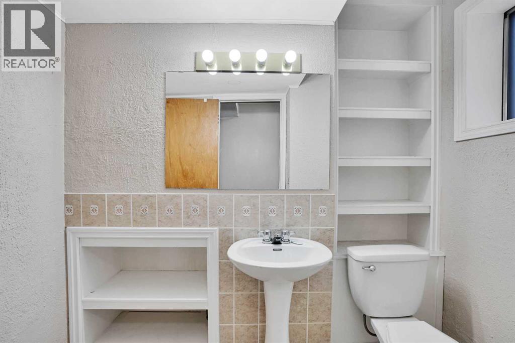 107 Silver Brook Drive Nw, Calgary, Alberta T3B 3H6 - Photo 34 - A2274311